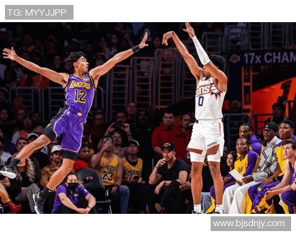 魔术对湖人比赛分析及大小分预测,谁能在攻防战中占据优势